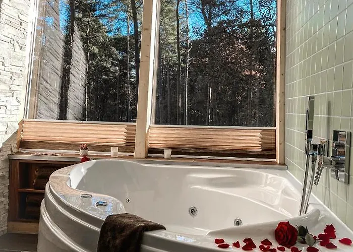 Hotel Tree - Baumhaushotel 4*