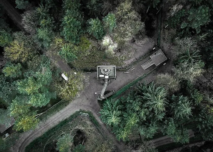 Tree - Baumhaushotel Hotel Doerverden